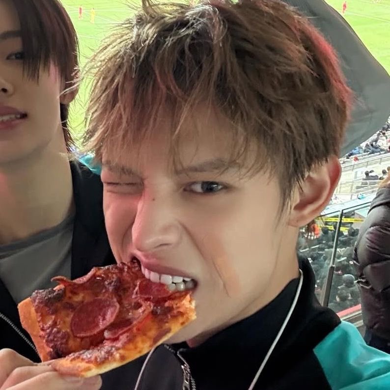 homotron 3000 tweet media