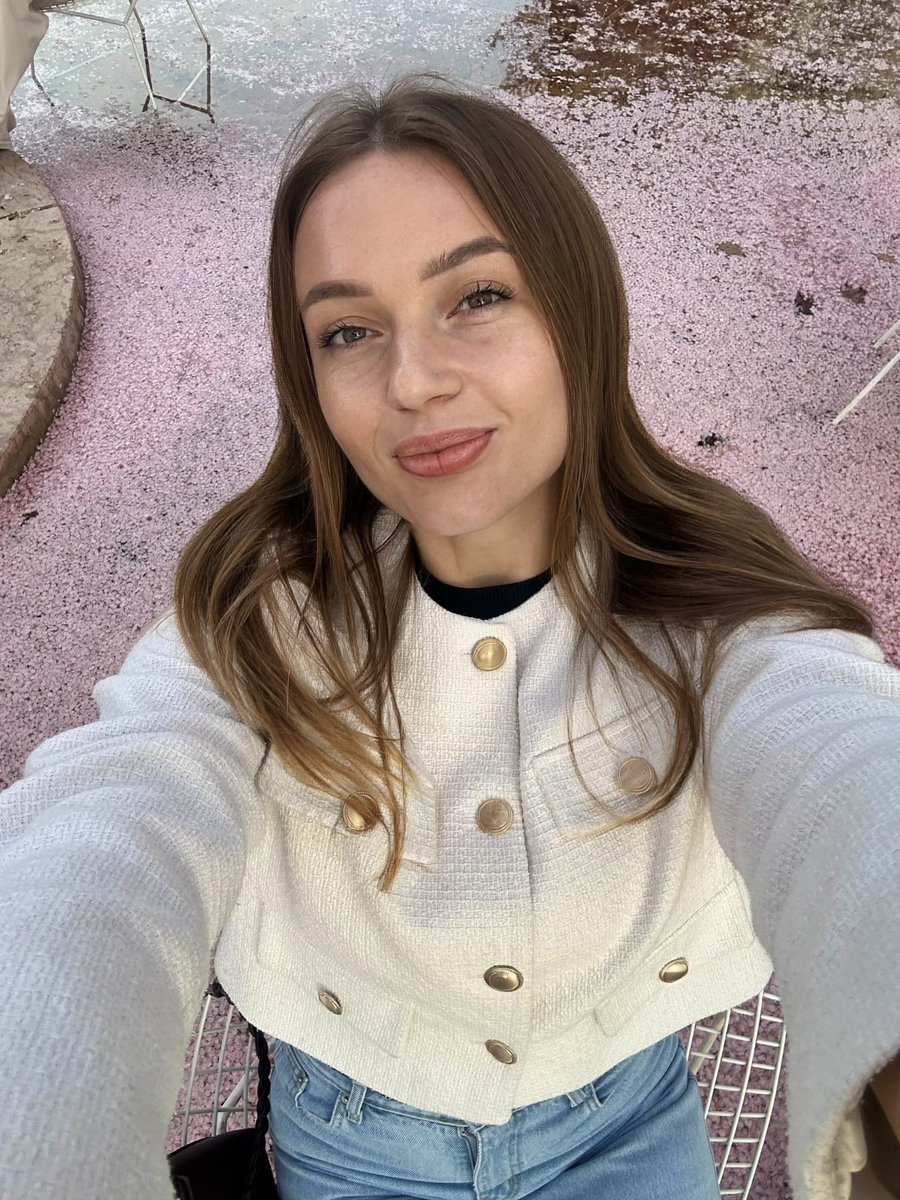 LiLi Storm X tweet media