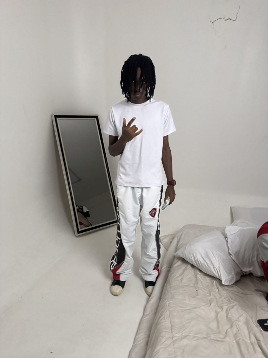 Mowgli jnr tweet media