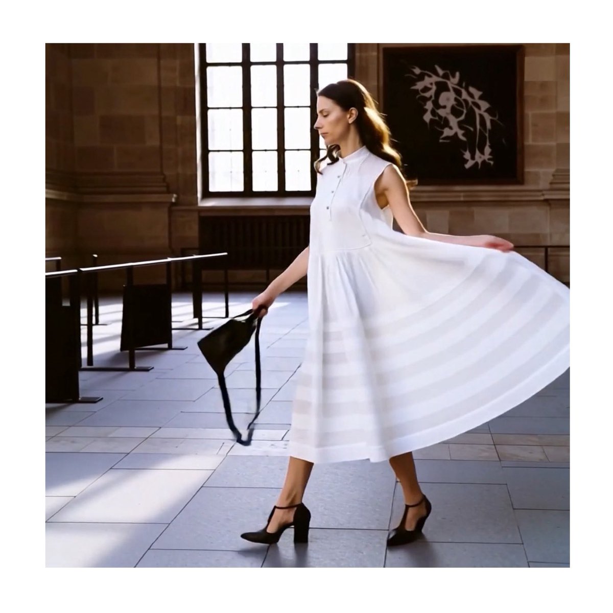 point_de_Japon's tweet photo. A custom look based on
“Pintuck Gathered Sleeveless Dress”
in off white 🤍🤍🤍
Available on
https://t.co/wa6qwCREEA
for a limited time.
@point_de_japon #pointdejapon #customlook #handcrafted #white #cottondress #madeinjapan #preorder https://t.co/Us6hmp2Qjt