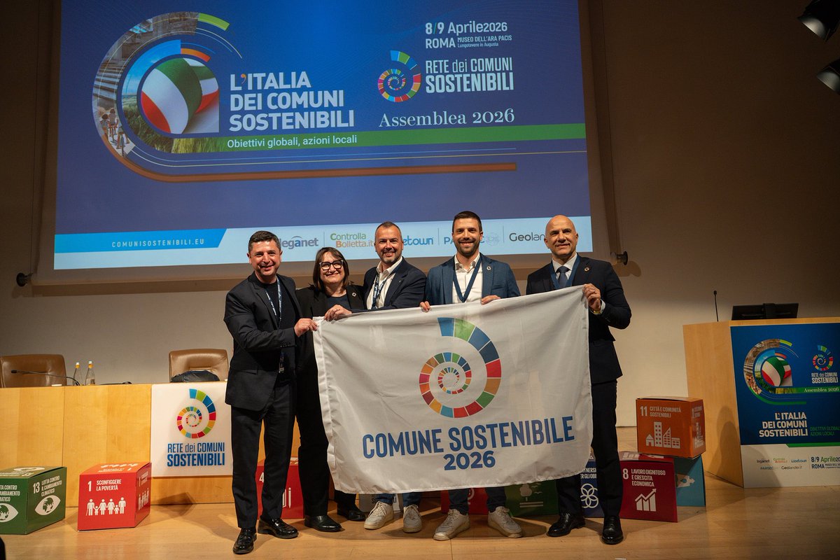 comuni2030's tweet photo. Nel segno dei giovani la IV Assemblea nazionale della Rete dei Comuni Sostenibili.
✏️ Articolo completo sul sito;
🔗 https://t.co/Epd3J66yNp

#comunisostenibili https://t.co/CgiM6mh1oU