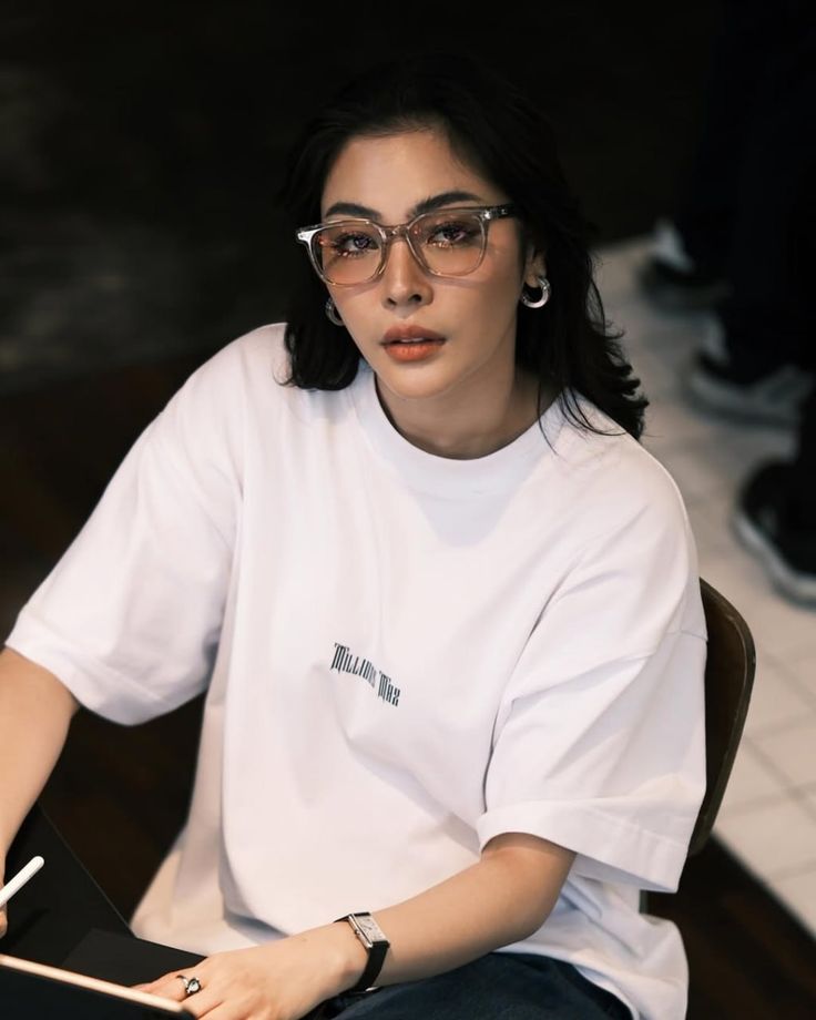 𝕱reya Nareswari. tweet media