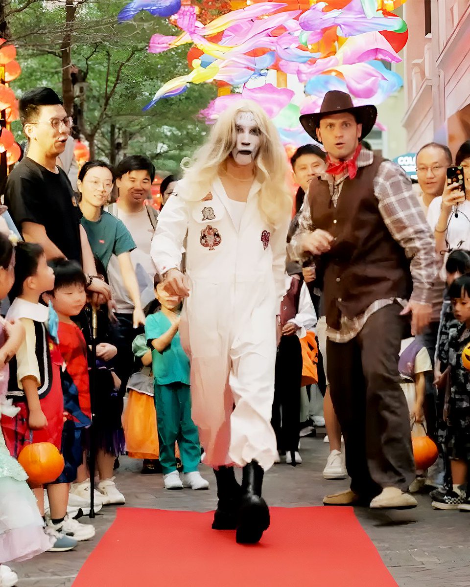 nyxawards's tweet image. 𝟐𝟎𝟐𝟔 𝐖𝐢𝐧𝐧𝐞𝐫 𝐇𝐢𝐠𝐡𝐥𝐢𝐠𝐡𝐭🏆

Hong Kong Halloween - Dress Up! Show Up! by Ogilvy Hong Kong
Winner's Page: tinyurl.com/3cmtmwms
🔗 Link in bio

#NYXAwards #MarketingAwards #MarketingCampaign #EventMarketing #BrandActivation #ExperientialMarketing #CampaignStrategy