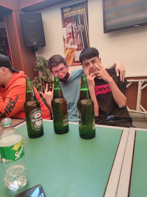 Lucas Vade Castro tweet media