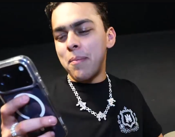 LoncheFlojo tweet media