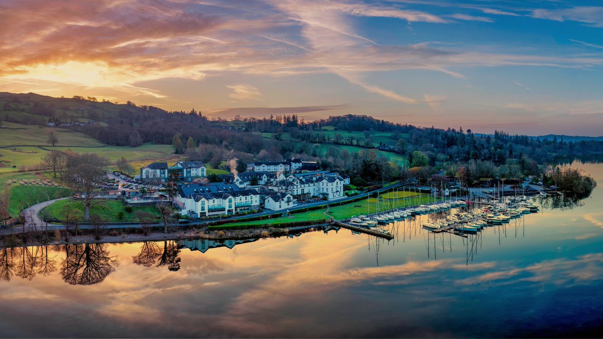 lakesrhino's tweet image. Morning everyone I hope you are well. Dawn breaking over Low Wood Bay on the shores of Windermere. Have a great day.

#LakeDistrict