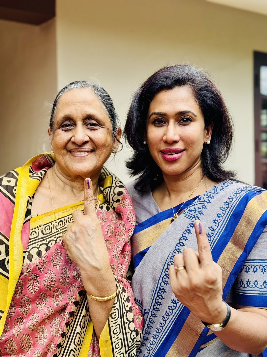 drshamamohd's tweet image. Voted for #udf #kannur #congress