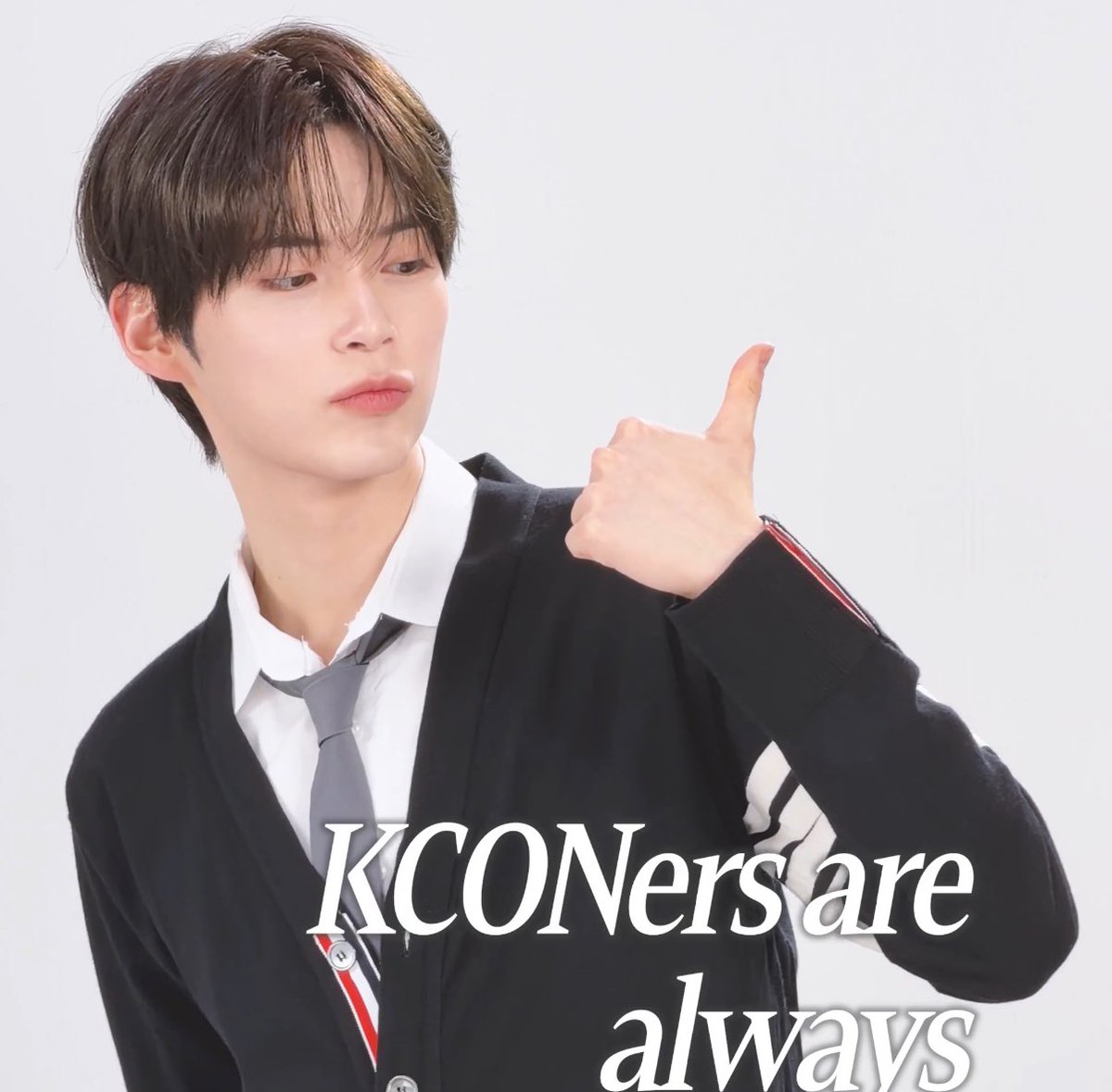 멩⸍꙳ tweet media