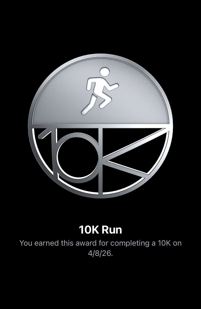 free_style_chef's tweet image. I think I do long runs mainly so I can stuff my face with lots of chocolate.

If that’s wrong, I don’t want to right! 

😉🍫👣🫣

#candy #candybar