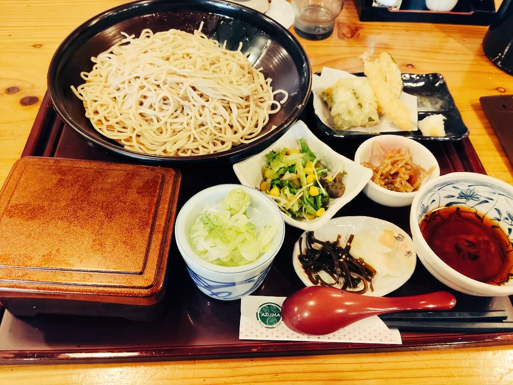 vocaloidmoka's tweet photo. 本日のお昼
引っ越しが済んだらまた音楽制作再開したいと思います https://t.co/PlV8UziP28