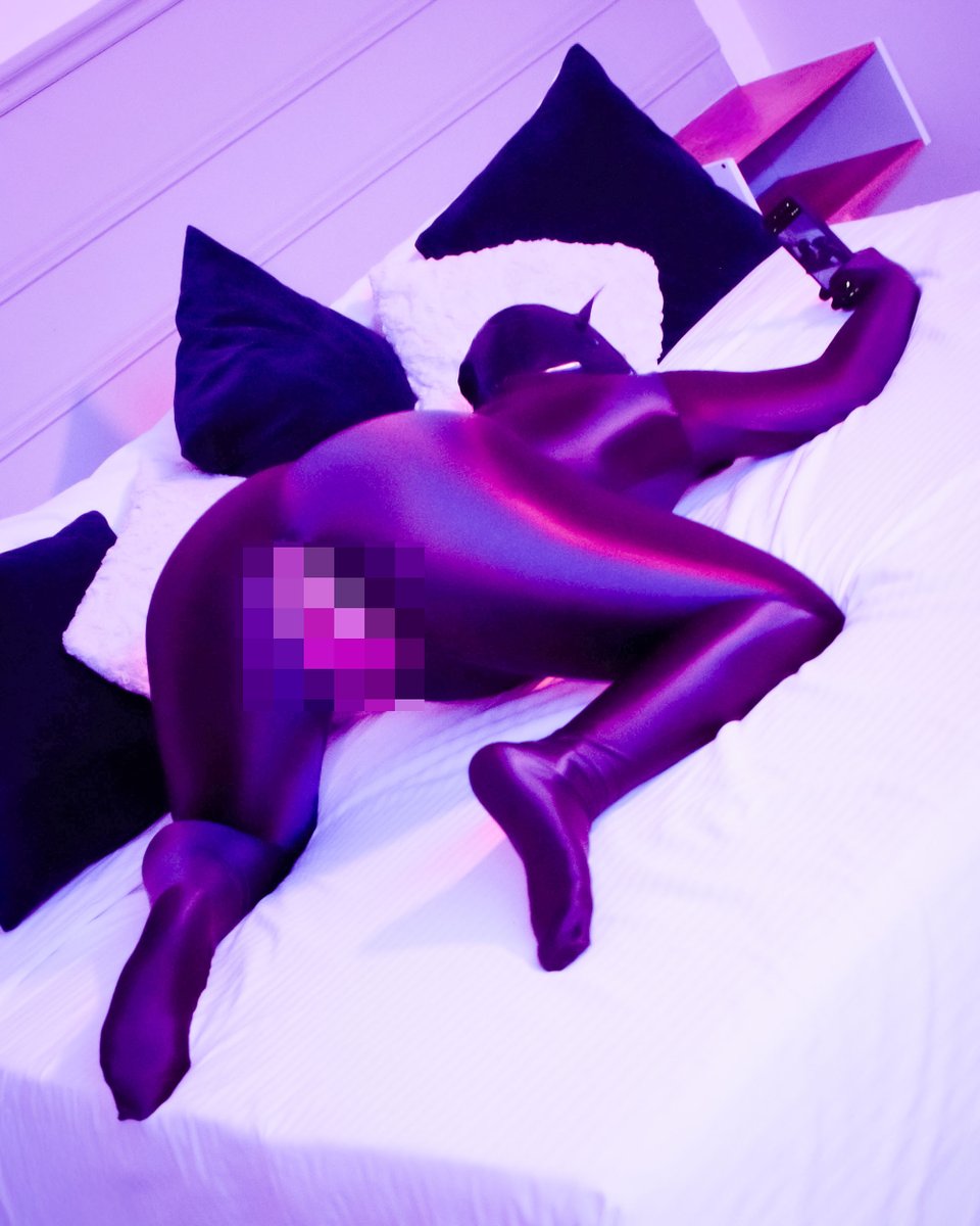 NeonAesthetrix tweet media