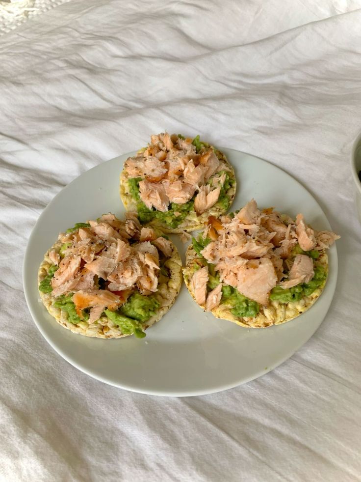 Angelzsoup's tweet image. Food Porn
VS 
Clean eating 

((Cals dont count  ☆°•¤
#edtwt #foodporn #cleaneating #foodpoll #edtwtpoll #sweetspo