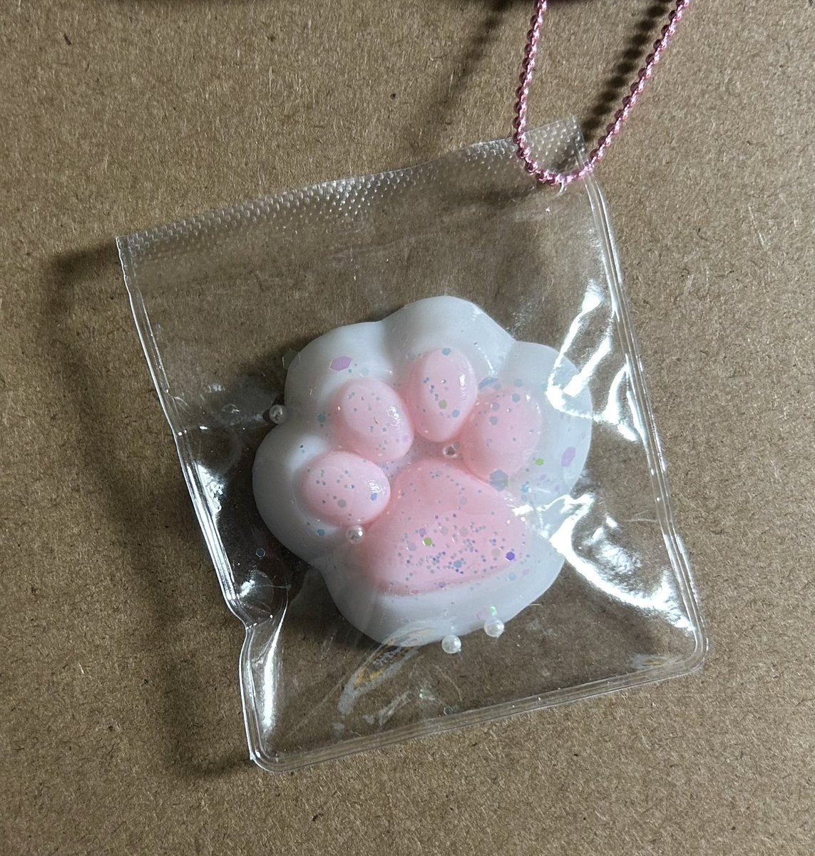 hkszl's tweet photo. キャンドゥでメロジョイっぽい何かを買った。なかなかよいさわり心地。 https://t.co/ybBXcTed28