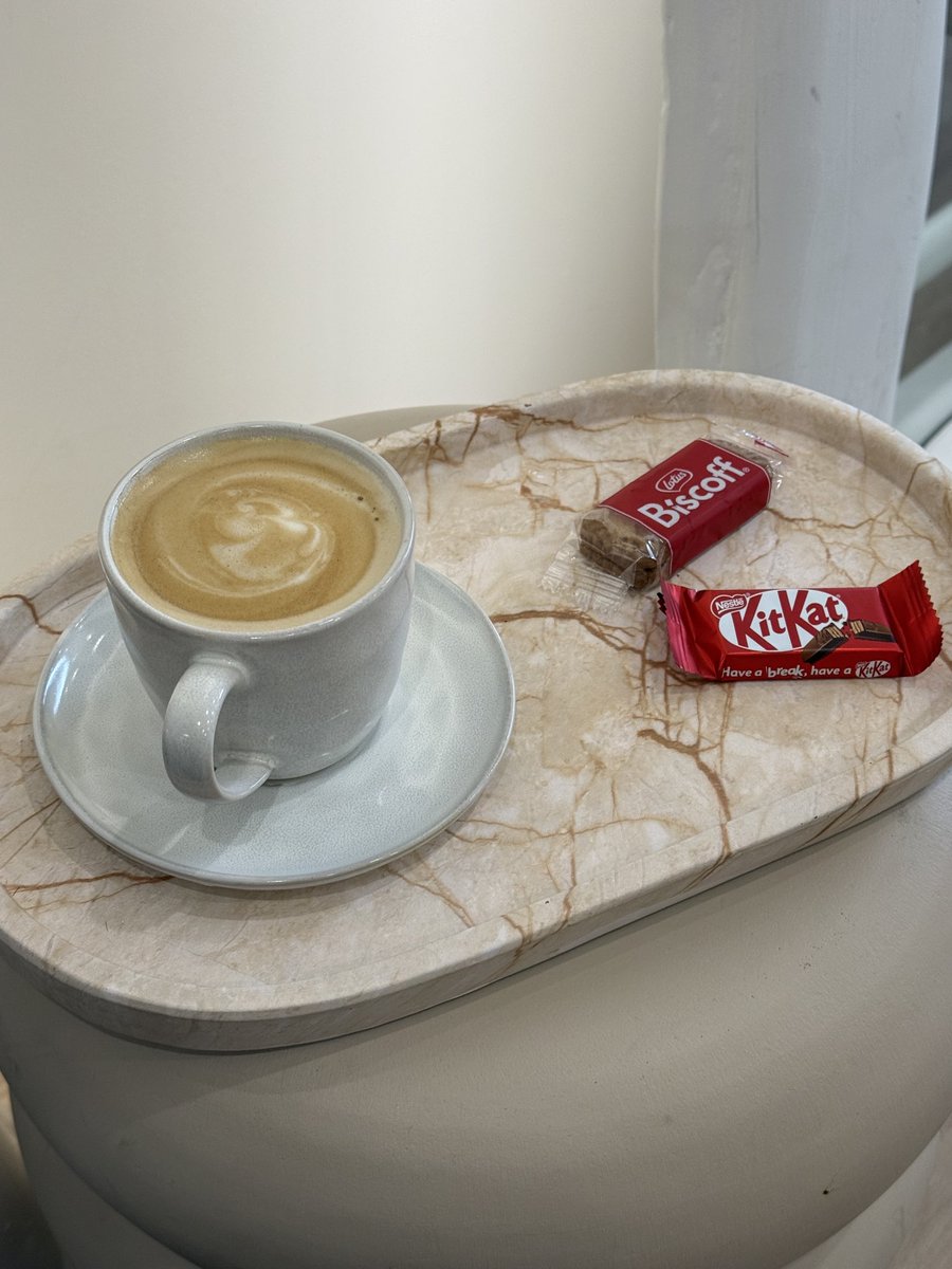 𝓛𝓮𝓪𝓱 tweet media