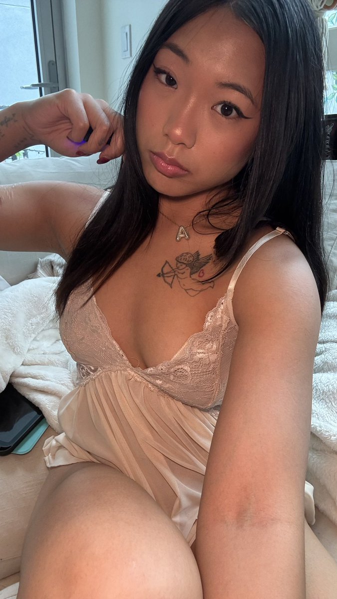 lucey lee 👧 tweet media