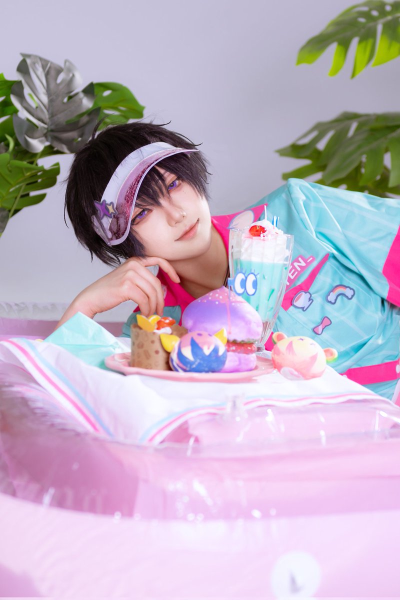 ✨🔴鸚鵡🔴✨ (@mimi18plus) on Twitter photo 