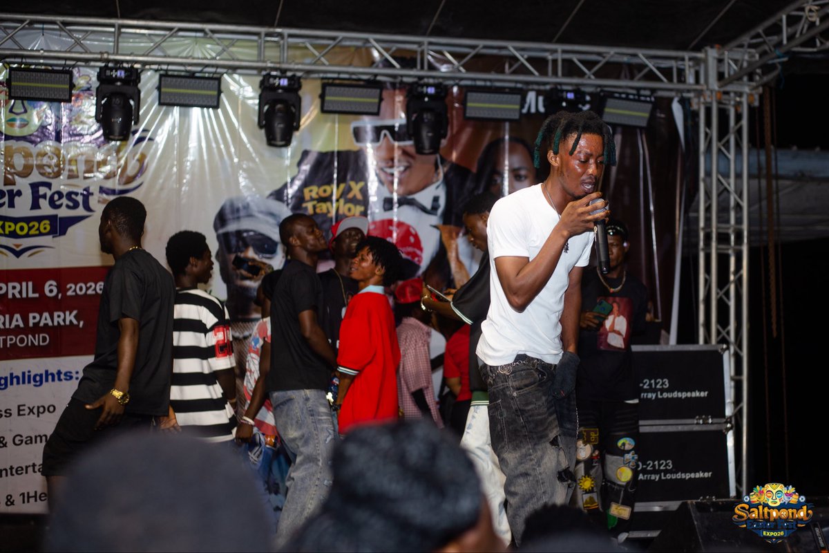 Ellfokus_'s tweet photo. We shall overcome somedays✊🏿 #Daakye @yaw40fyd_music 🔥🤝 https://t.co/7emcKhl2uU