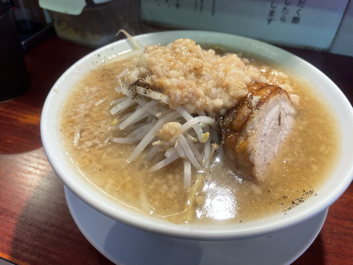 よういち tweet media