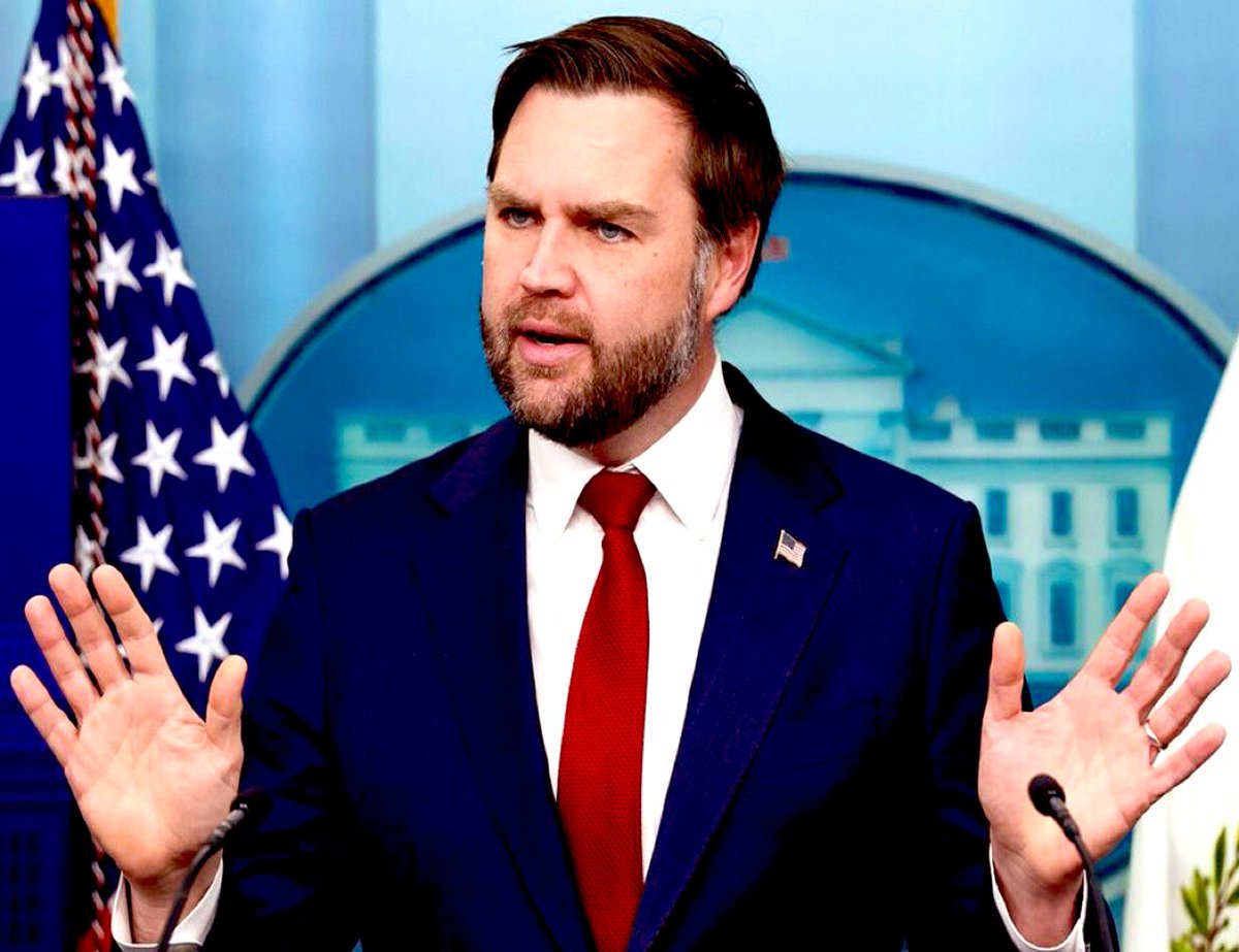 شبكة نفود الإخبارية: تغريدة متداولة تزعم أن نائب الرئيس الأمريكي يهدد إيران بعودة ترامب إلى الحرب.. تحقق ضروري