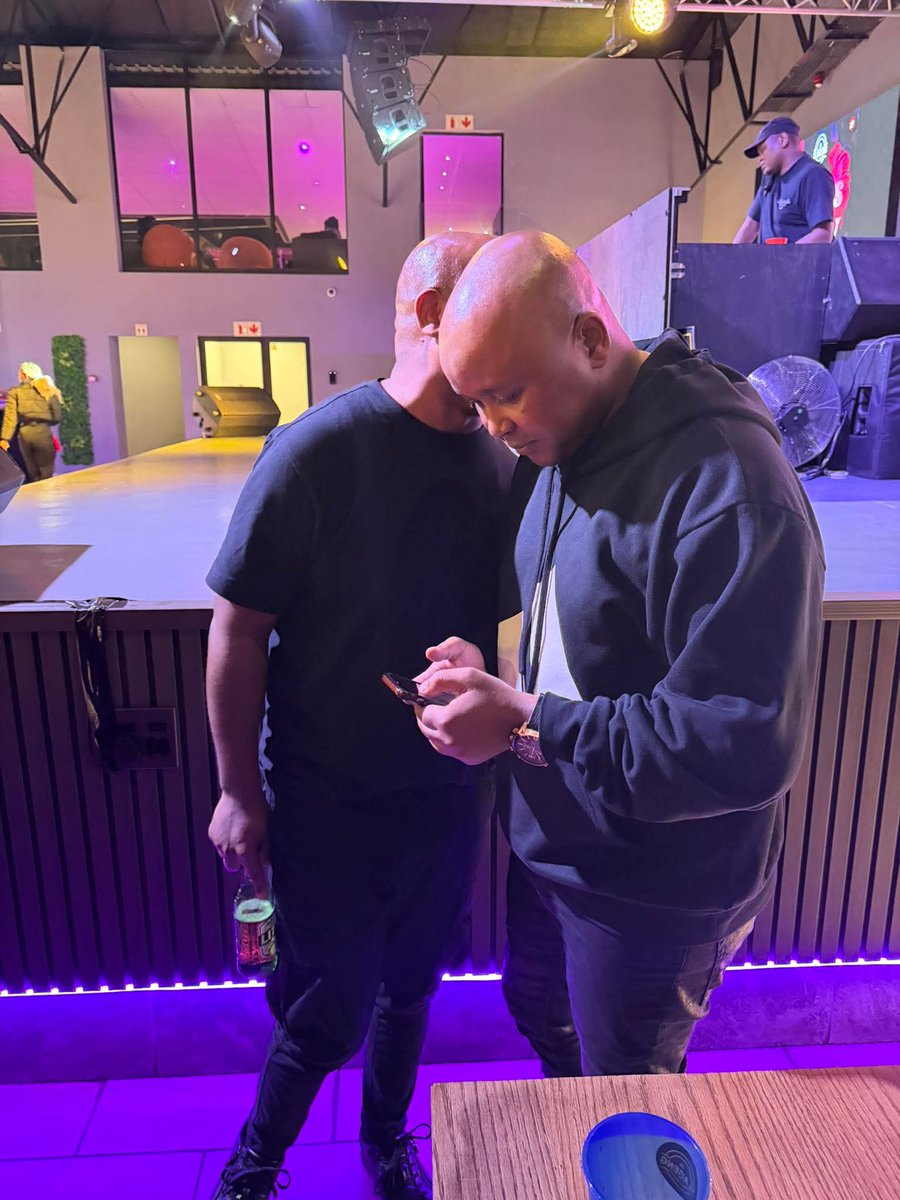 Kwena Molekwa tweet media