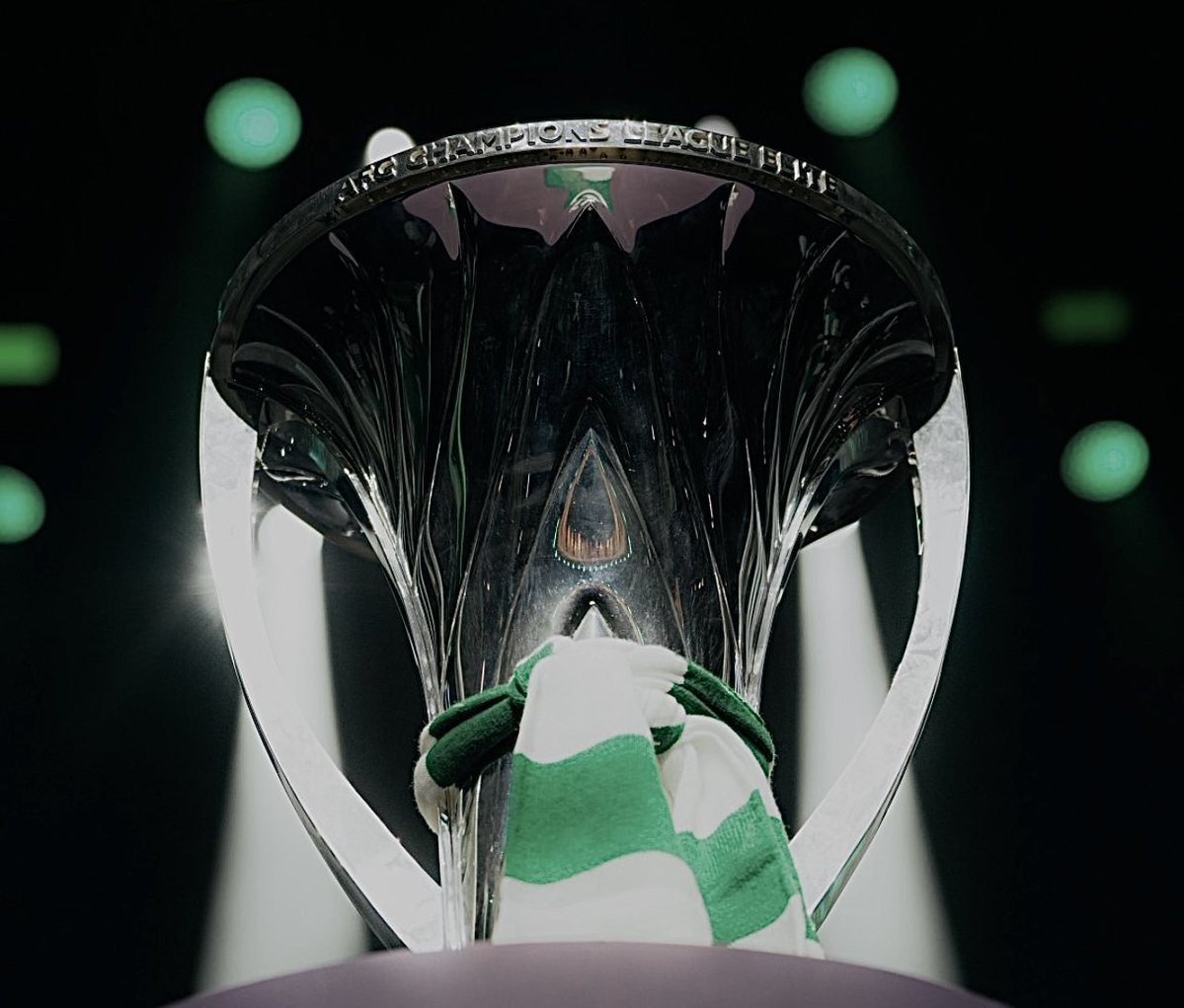 داحِمْ tweet media