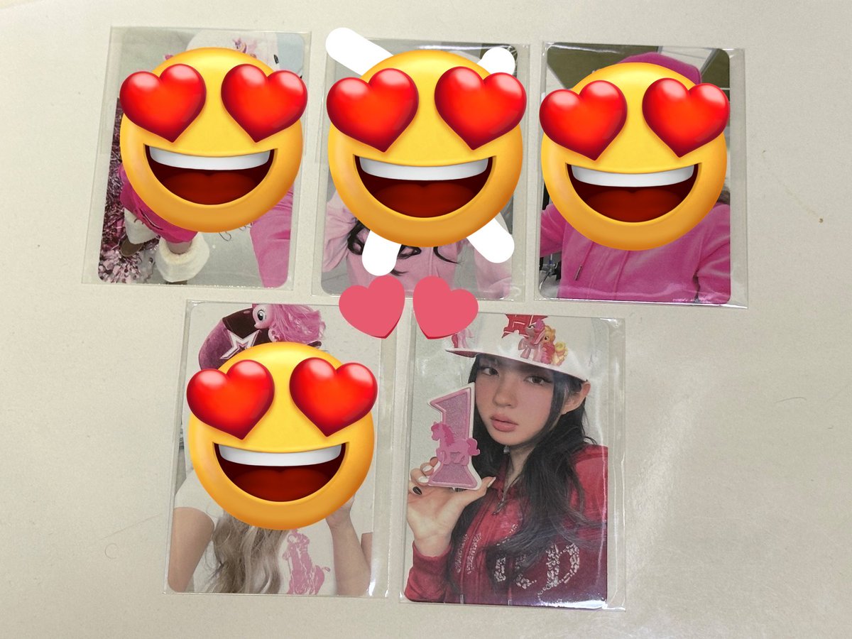 aoxzll's tweet photo. 키키 404 음악방송 1위 투표 이벤트 포카 양도

Kya 키야 O
Sell О
DM 주세요

KiiiKiii broadcast photocard pc sell jiyu leesol sui haum kya 지유 이솔 수이 하음 키야 양도 포토카드 공방 wts wtb https://t.co/lfDDuos6IR