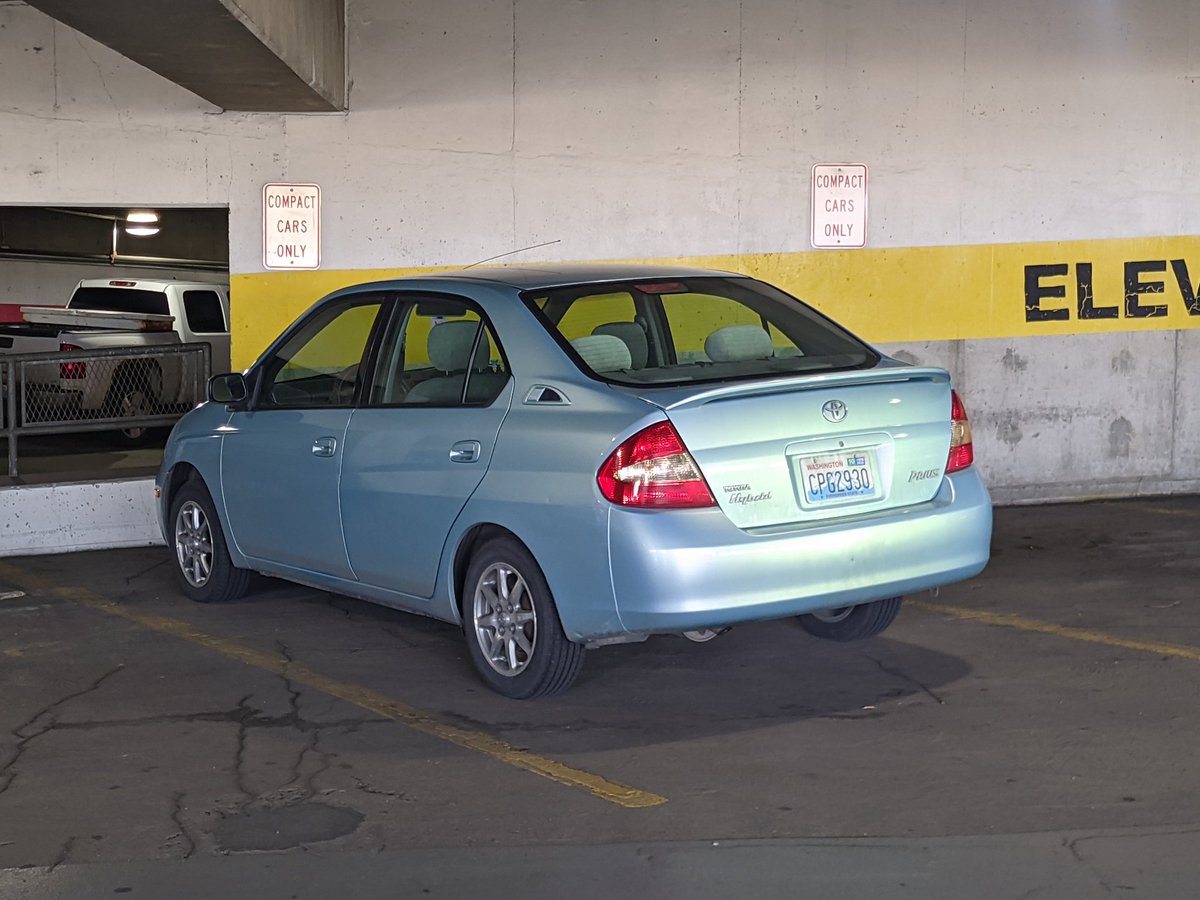 ilovecorollavan's tweet image. #USDM