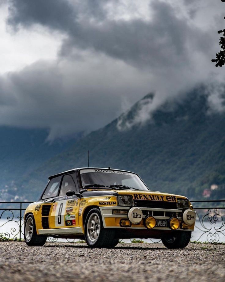 Retromania4ever's tweet image. 🟦⬜🟥 #Renault 5 Turbo