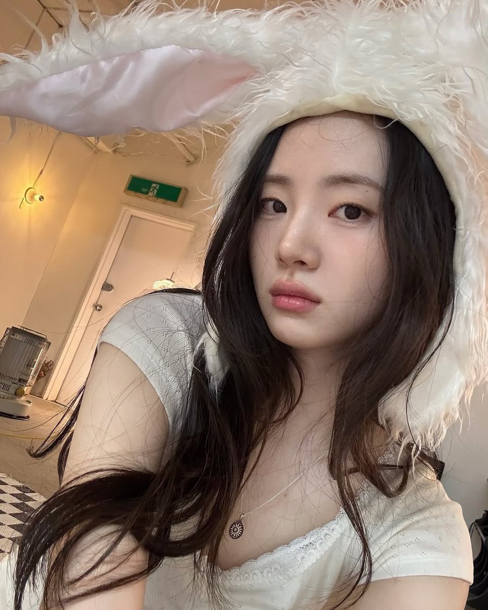 Kim Sia Rabbit Bunny Sia 🐰🤍