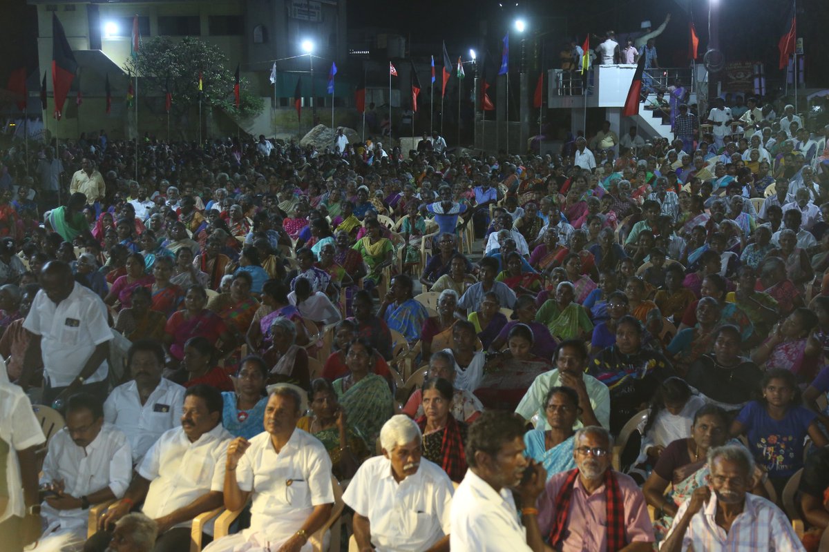 krnrajeshkumar's tweet photo. மோகனூர் பேரூரில் நாமக்கல் மதச்சார்பற்ற முற்போக்கு கூட்டணியின் சார்பில் போட்டியிடும் வெற்றி வேட்பாளர் திருமதி.ப.ராணி அவர்களுக்கு ஆதரவாக கழக துணை பொதுச் செயலாளர் மாநிலங்களவை உறுப்பினர் திரு.திருச்சி சிவா அவர்கள் திராவிட மாடல் ஆட்சியின் சாதனைகளை எடுத்துரைத்து வாக்கு சேகரித்தார். https://t.co/FLoNPM2HBl