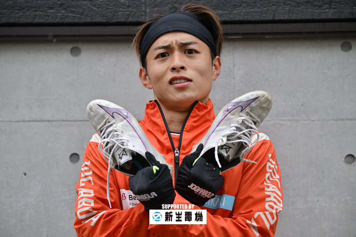 ehime_fc's tweet photo. ⋱  🎂 𝙃𝙖𝙥𝙥𝙮 𝘽𝙞𝙧𝙩𝙝𝙙𝙖𝙮 🎉  ⋰

2026.04.09

本日4月9日は
#藤原悠汰 選手の27歳のお誕生日です✨

ゆうた！お誕生日おめでとう！

#ehimefc #愛媛FC https://t.co/xzf1ZzTlhO