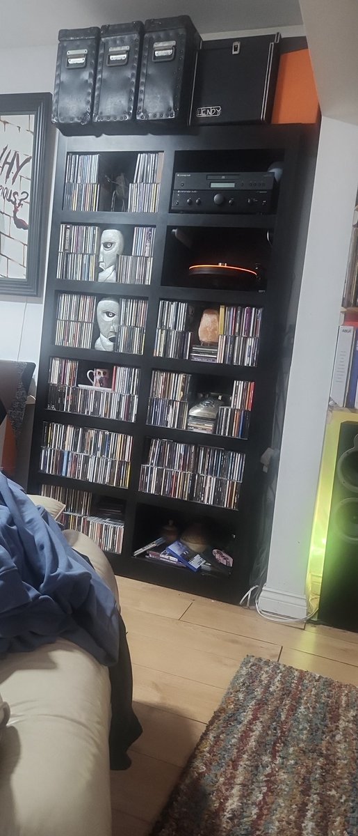 mark (blue tick) tweet media