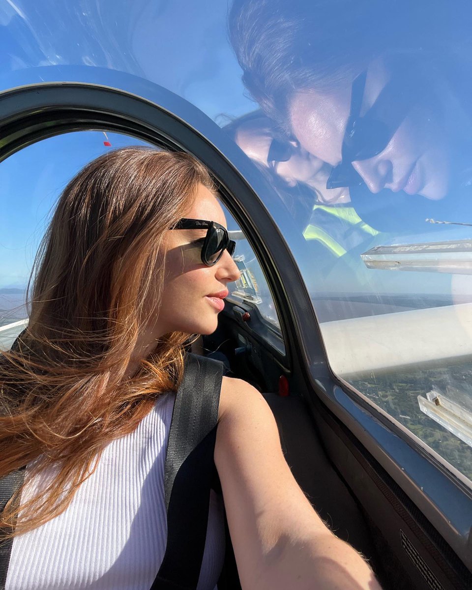 Selena Lane tweet media