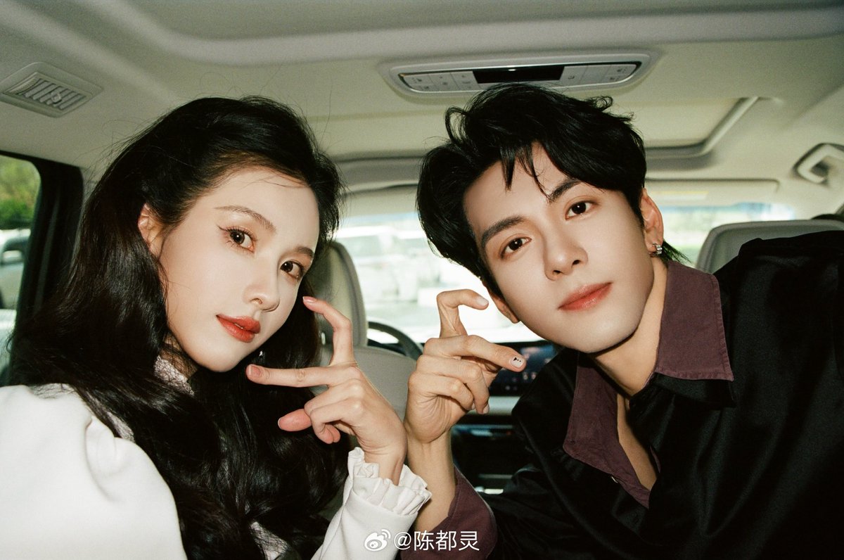 saturmayo's tweet photo. wuwu my forever parents ❤︎⁠ https://t.co/cdRbDv0Hum