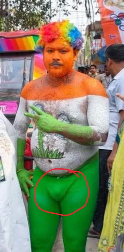 ZiviiBloom's tweet image. Supporters of #TMC👇😂

#justsaying