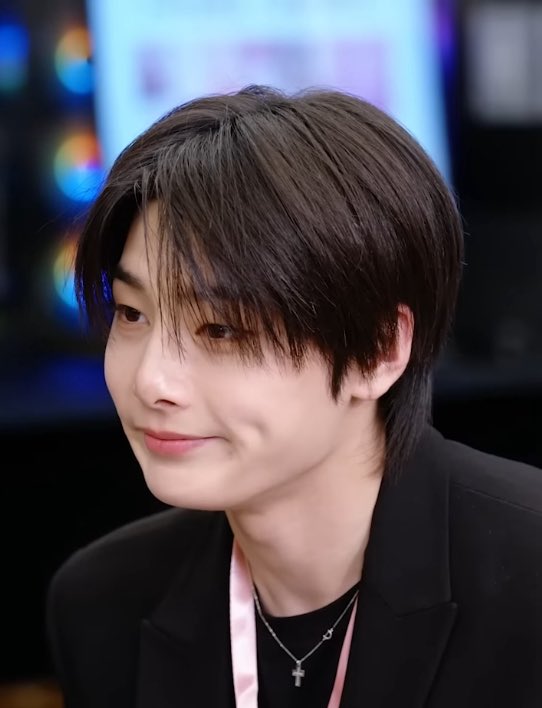 _tsumusamu's tweet photo. my babyful bread 🦊🍞💕

hes so cutieful and somehow so lethal. yang jeongin i will love you forever. https://t.co/aW70yNFNTS