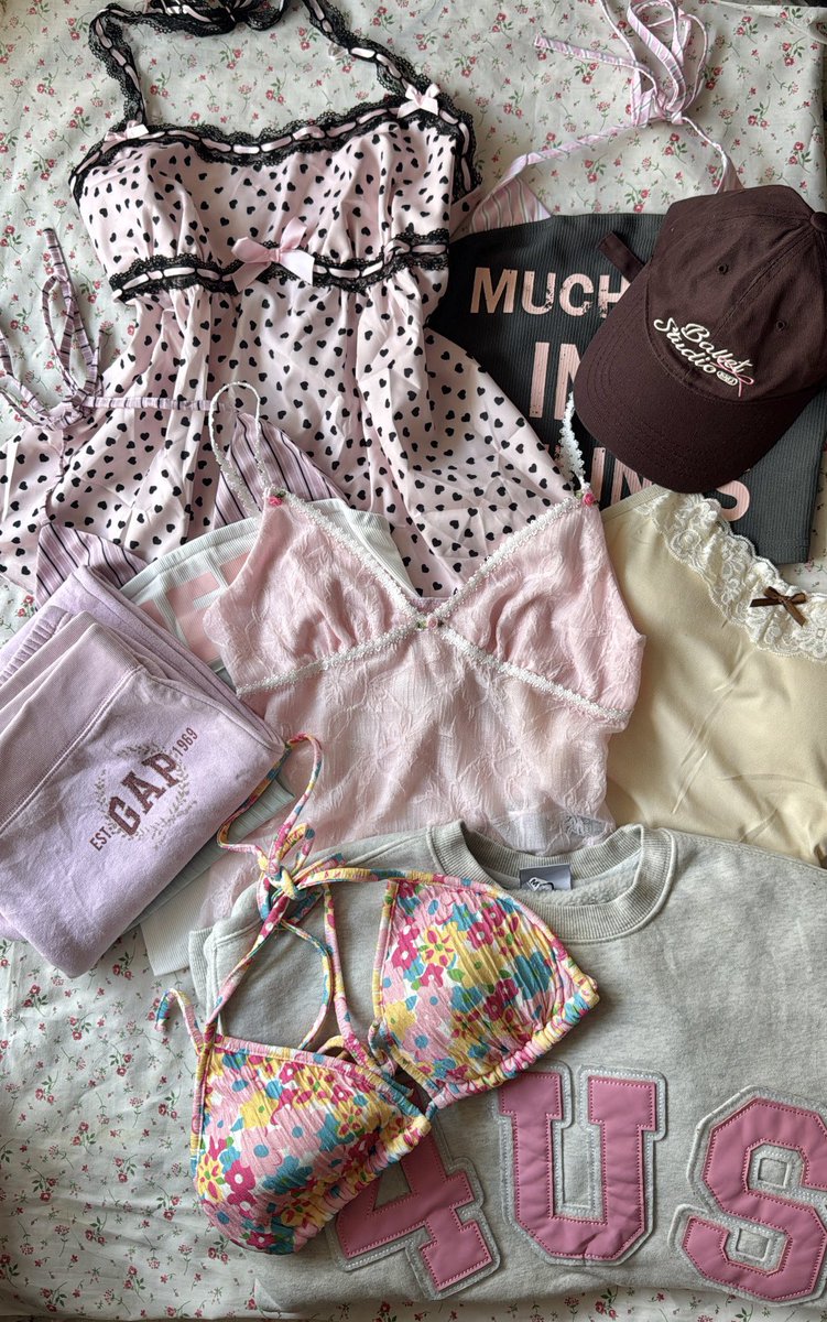 peachycloset ‘🪽 tweet media