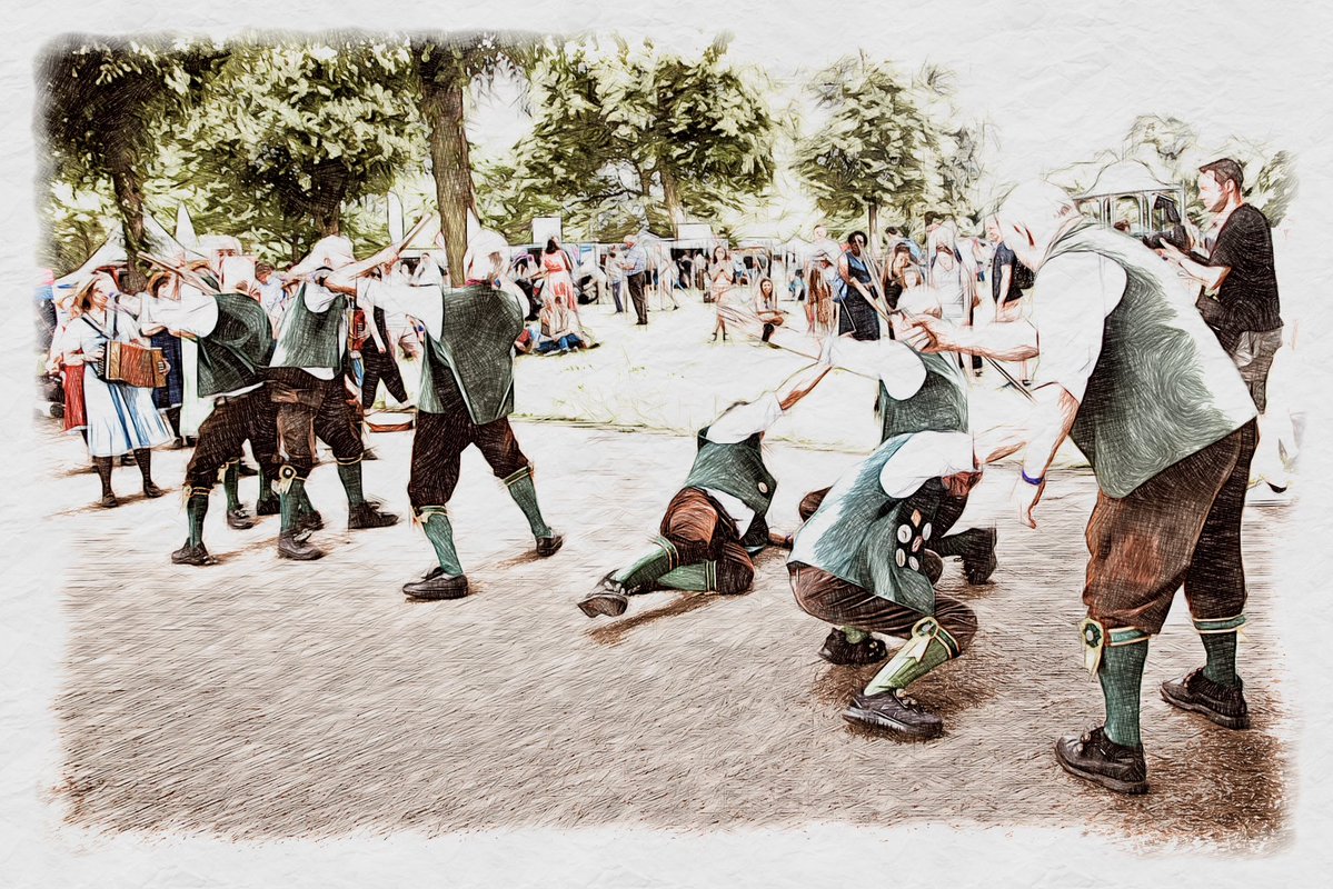 Good Morning everyone, wishing you all a very good Thursday. Whatever you’re doing today, stay safe. It’s our practice night tonight. #bestnightoftheweek Loving you all xx 💃🕺👍