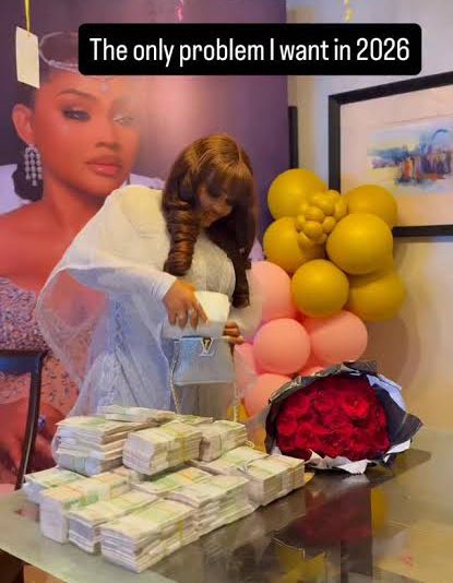 Khainza💕 tweet media