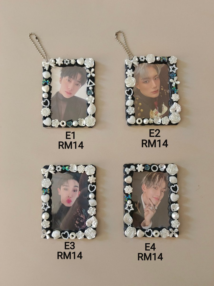 WTS READYSTOCK 🇲🇾
DECORATED CREAM TOPLOADER 
(DIYMYSELF)
PRICE:💰 （Buy 2 or more and get discount）
❗ No include Photocard 
Postage :  WM RM8  EM RM14
DM ME🙏
#pasartoploader #Toploader
#pasarNCT #pasarATEEZ #pasarTREASURE  #pasarnctdream #pasarskz #pasarseventeen