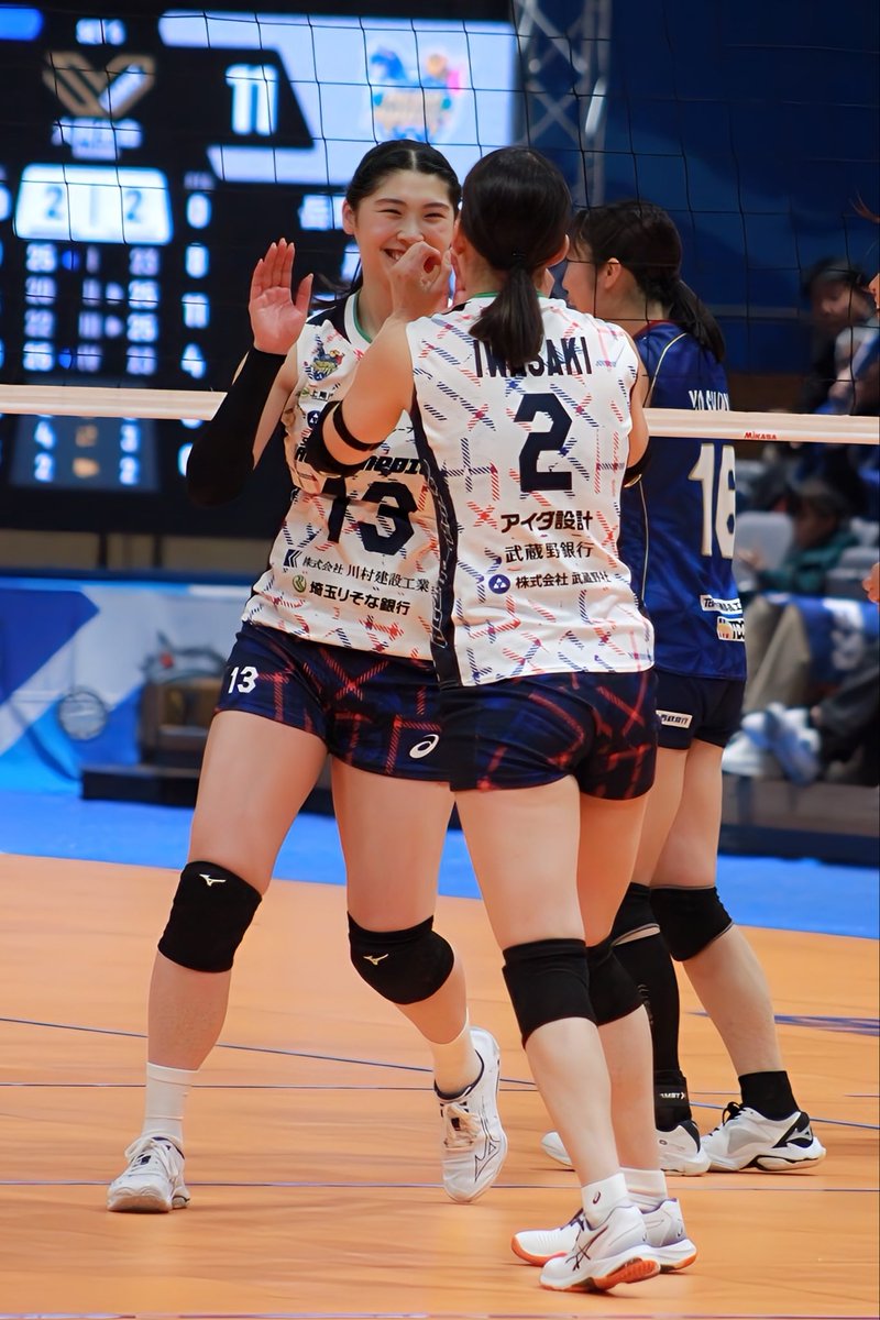 loveageo's tweet photo. みんなで駆け寄る瞬間がだいすき🫂

#埼玉上尾メディックス
#黒後愛 選手 https://t.co/bUPacwnpjD