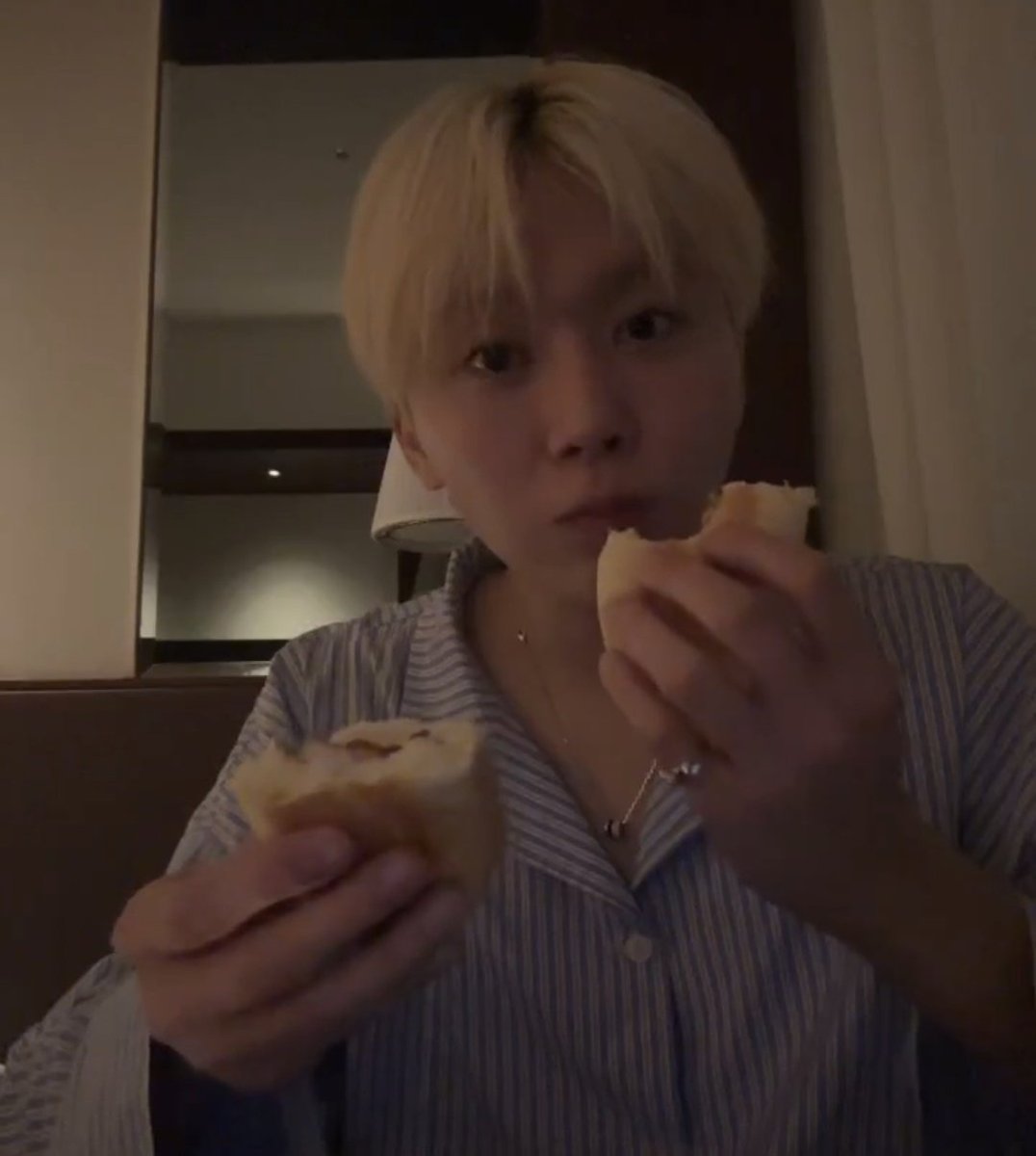 🍩𓂃 𓈒 𓂂 tweet media