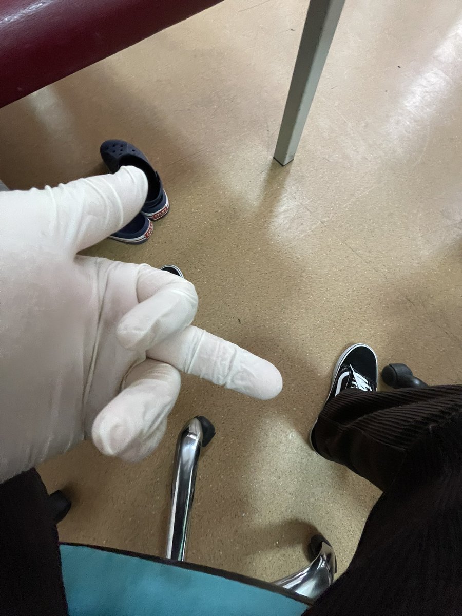 Dünyanın en kötü kokan eldiveni aq