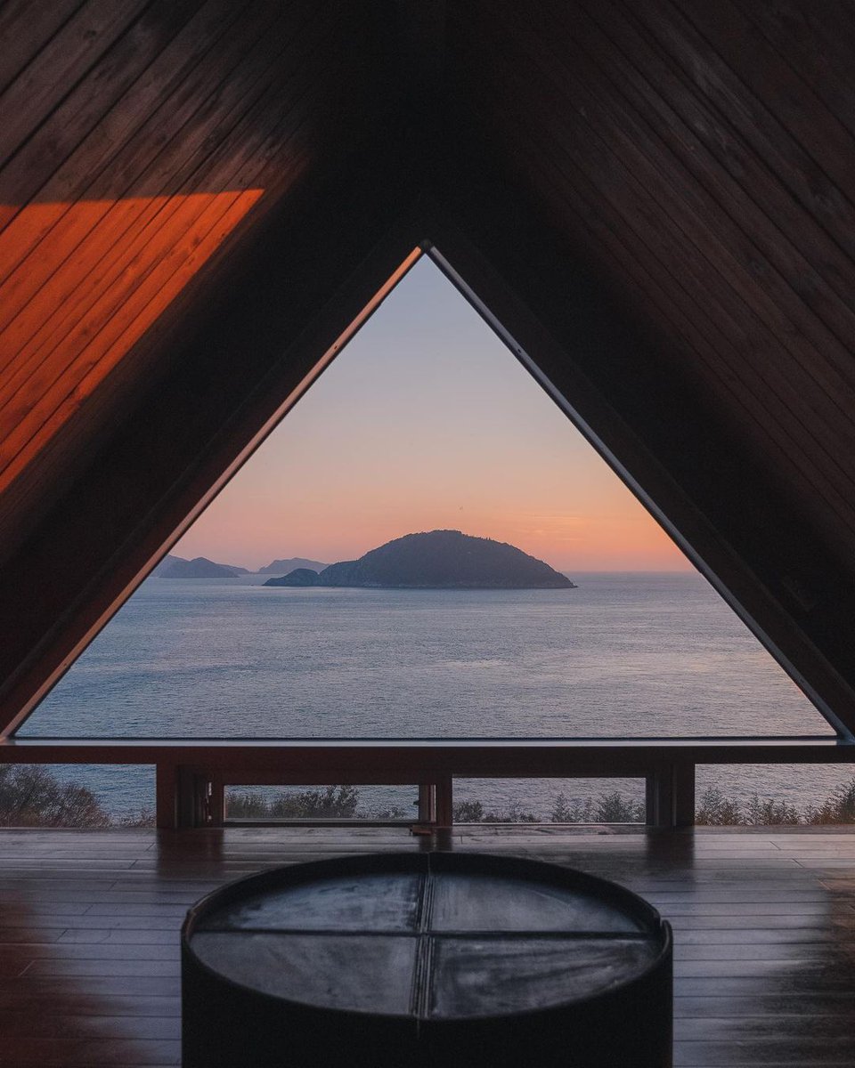 Mujigae Pension Espresso Cafe

Geoje-si, South Korea 🇰🇷
