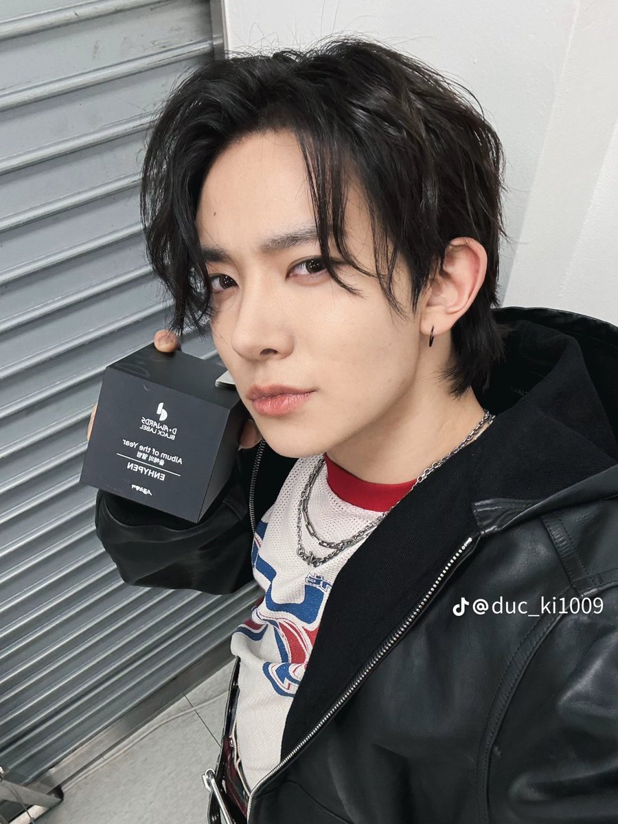 ENHYPEN IS 7!! tweet media