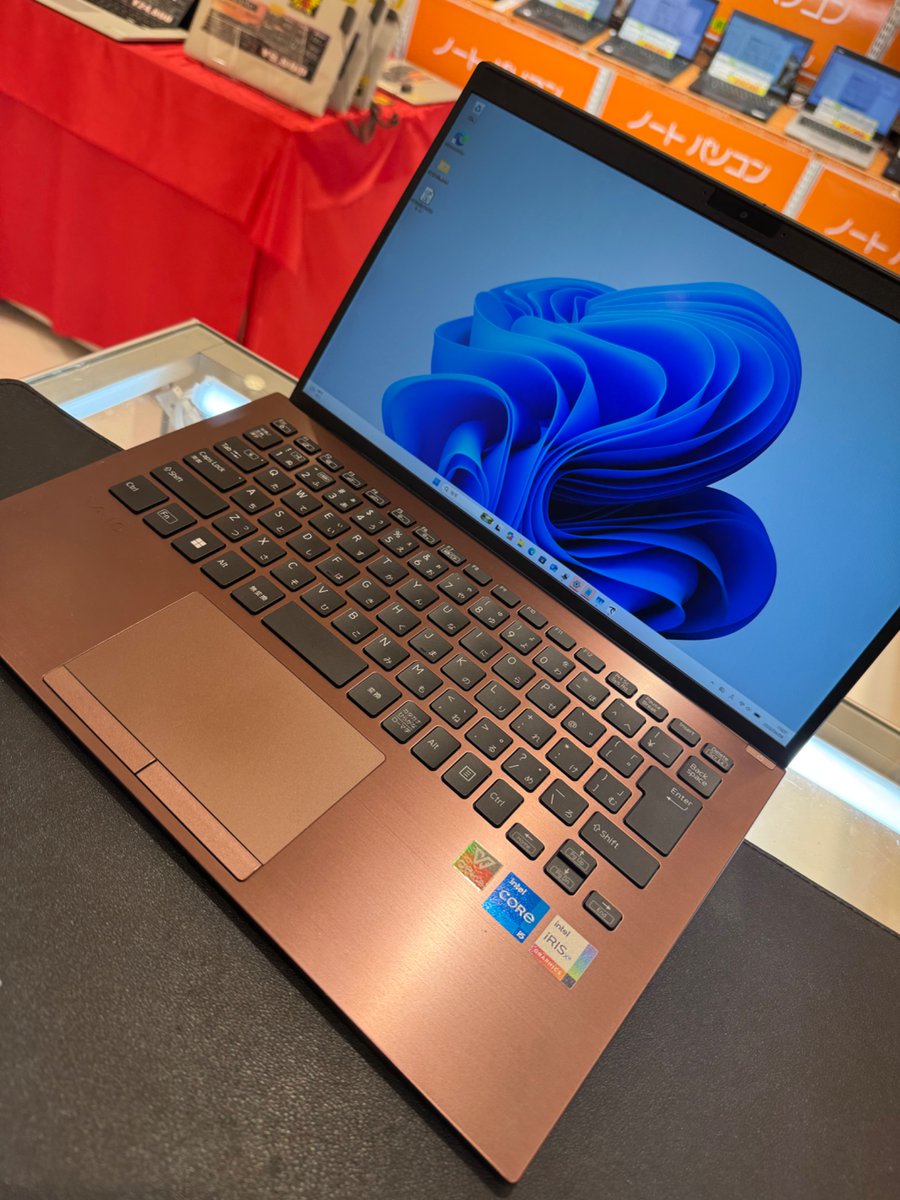 PCコンフルプレミアム🍎なんばマルイ🍎おかげさまで4周年🎂 tweet media