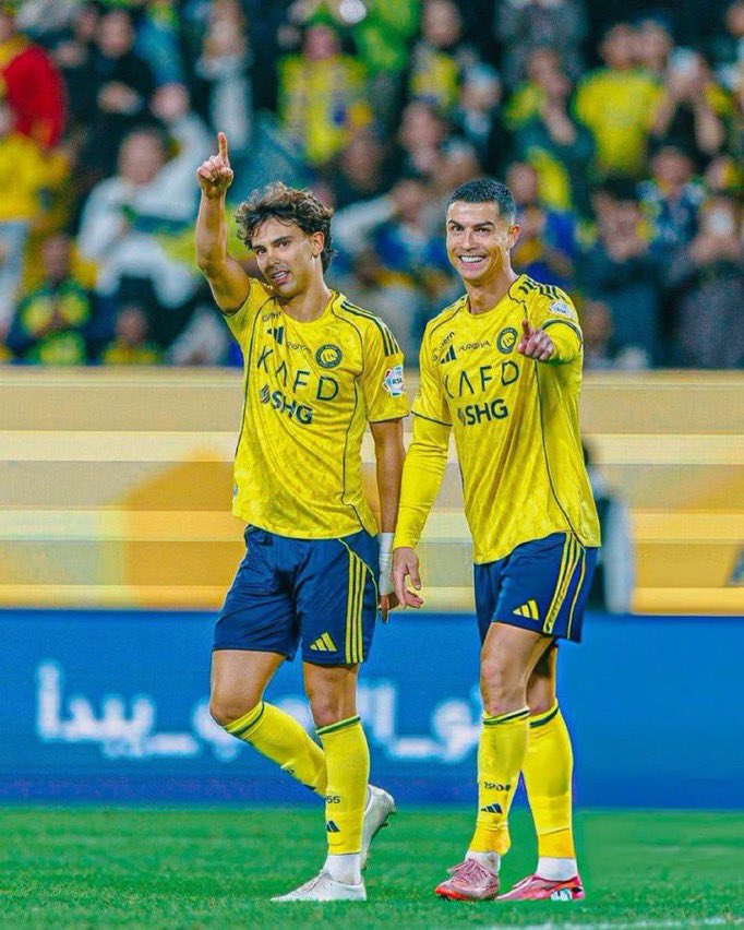 #صباح_الخير ، على المتصدرين فقط 😎💛💛