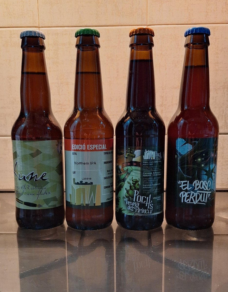 milbeerista's tweet photo. Productes d'Olot 🍺🍻🍾🍷🥂

#IPA #IndiaPaleAle #Stout #porter #ale #sourbeer #barrelaged #agedbeer #strongbeer #beer #cerveza #pivo #birra #instabeer #cervesa #olut #øl #cervesaartesana #cervesaartesanal #beer #pivo #birra #cervesa #cerveza #olut #øl #пиво #bière  #beerpic https://t.co/DfslTYSIpU