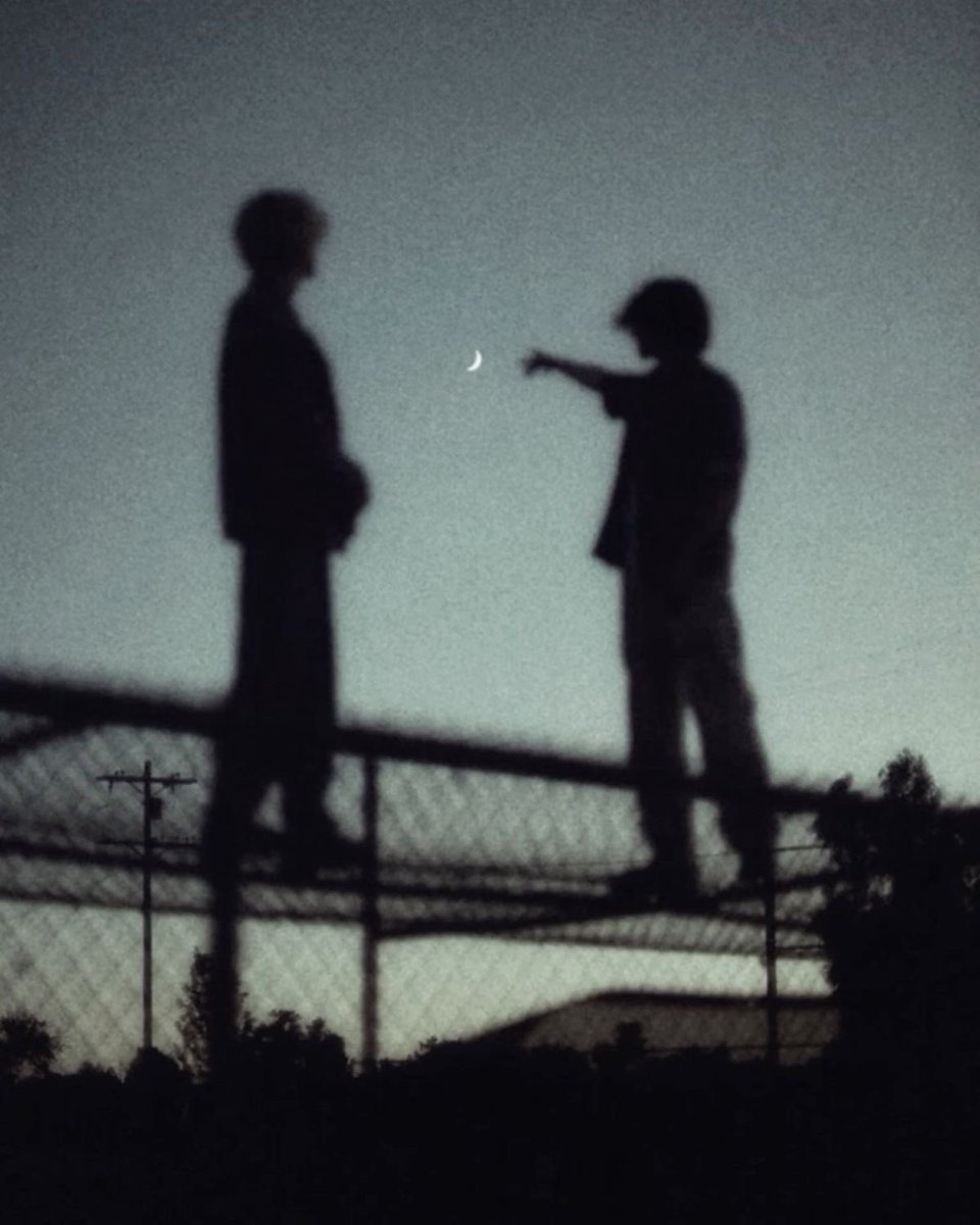 savthecavalier's tweet photo. thinking about a byler buzzfeed unsolved au https://t.co/qiLydCHn8w