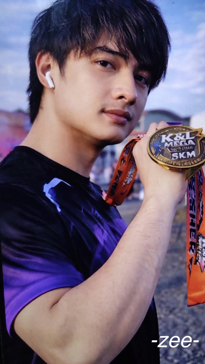 SpanishMatchaLatte tweet media